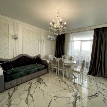 Продам дворівневу квартиру на Малому ринку