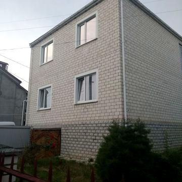 Продам частину  будинку у центрі міста