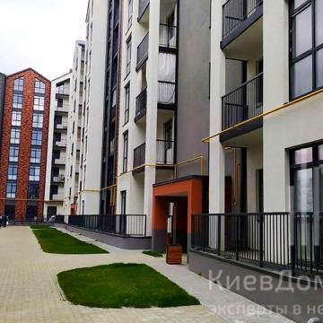 Анатолія Луценка вул., 19