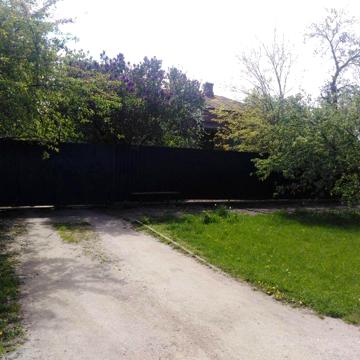 Продам добротну половину будинку  107кв