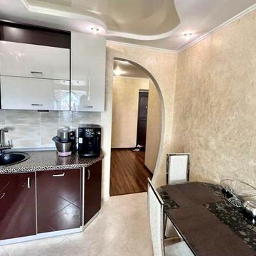 Продаж 2к з ремонтом, меблями, технікою .