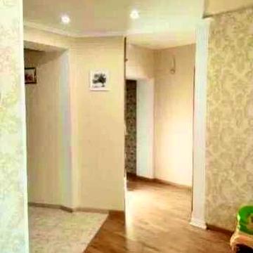 Велика трикімнатна квартира на 2 поверсі з АО Центр міста 118м2