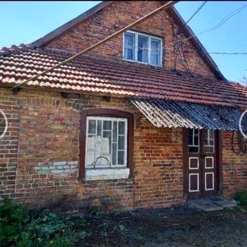 Продаж 2-х пов.частини цегл  будинку та 49 сот землі у с.Трудолюбівка