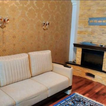 Продам квартиру в селищі Нові Санжари Полтавської області