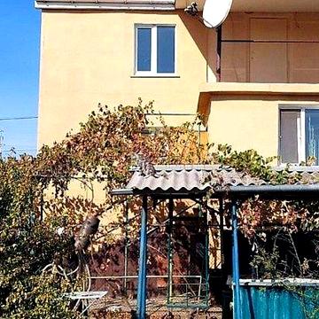 Продам 2 х этажный дом