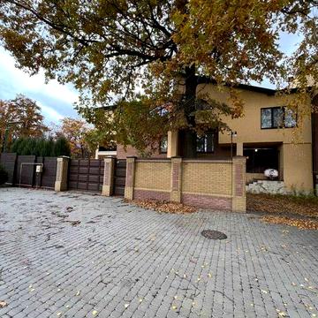 Продам новый элитный дом - вся мебель и техника, район Пятихатки.