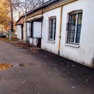Продам будинок в центрі