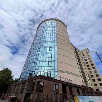 Однокімнатна квартира біля парку, до центру 2 хв