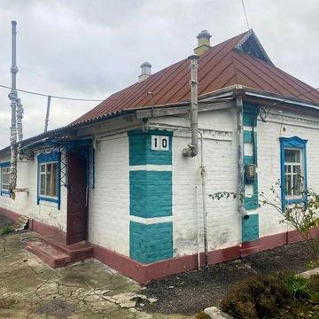 Приватний будинок в центрі міста Хорол. Частный дом в центре города.