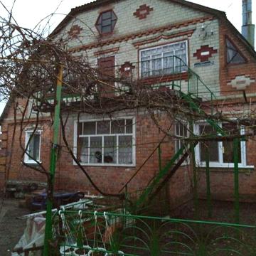 Продаю шикарное домовладение между Жихарем и Бабаями