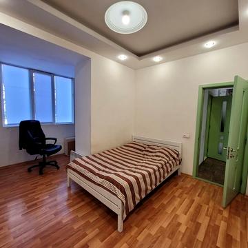 Гарна 2х квартира-студія, р-н театру ім.Магара.