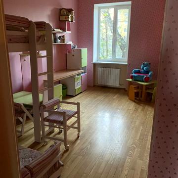 Утьосова вул., 14