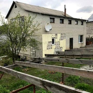 Продаётся великолепный дом в частном секторе на Баварии.