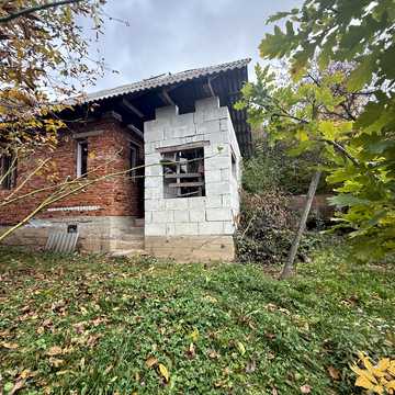 Горянська вул., 111