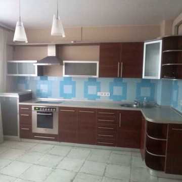 Дніпровська набережна вул., 19-В