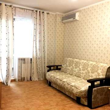 Георгія Гонгадзе просп. (Радянської України), 18-Ж