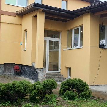 Маневрова вул.