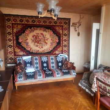 Ореста Левицького вул. (Академіка Курчатова), 11/32