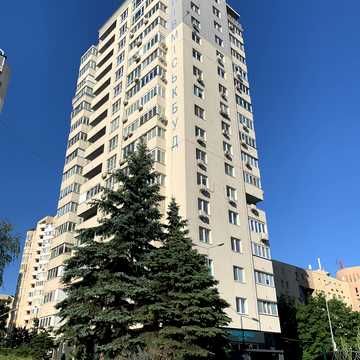 Валерія Лобановського просп. (Червонозоряний), 15/7