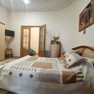 Старокозацька вул. (Комсомольська), 74а