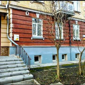 Грушевського вул., 92