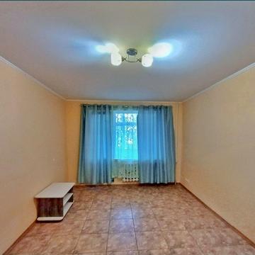 Гірницький мікрорайон вул., 19