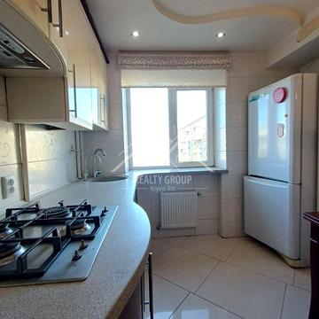 Миколи Ткачова вул. (Мухіної), 13