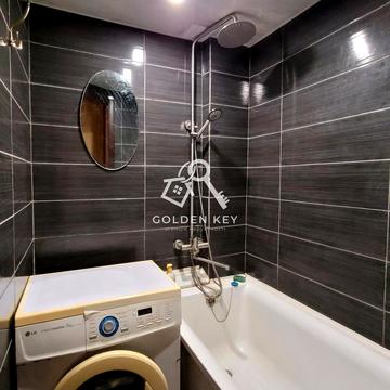 Степана Тільги вул. (Революційна), 33