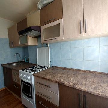 Володимира Великого пл. (Олександра Поля), 51