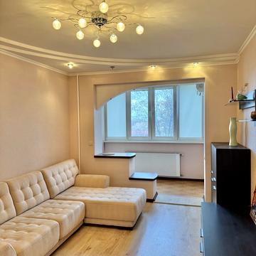 Десантна вул., 11