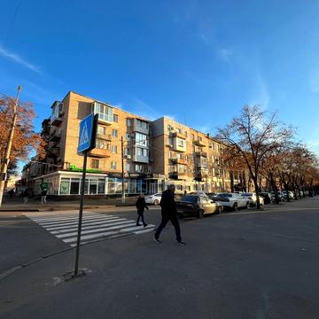 Церковна вул. (Каліниченка), 3