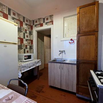 Вадима Гурова вул. (Постишева), 11