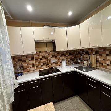 Соборності вул. (Косіора), 43