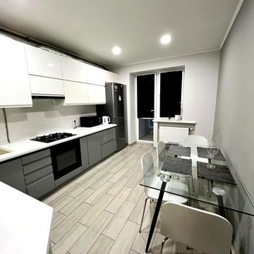 Зарічанська вул., 3/2Б