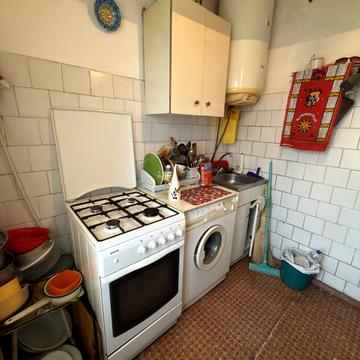 Сковороди вул., 14