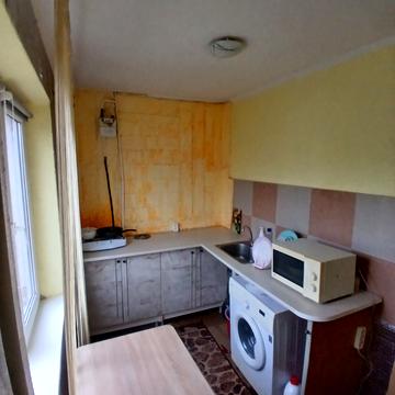 Перемоги вул., 11