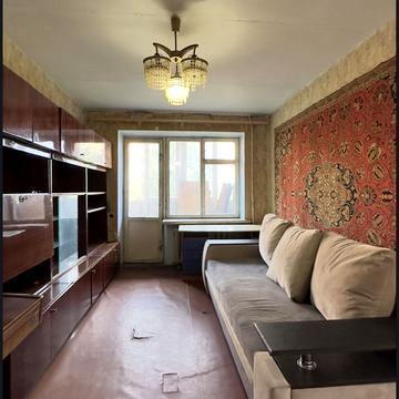 Зарічанська вул., 22