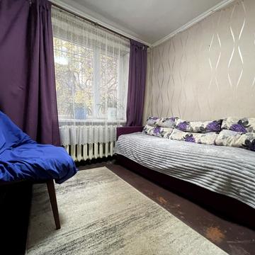 Олександра Борисенка вул. (Короленка), 3