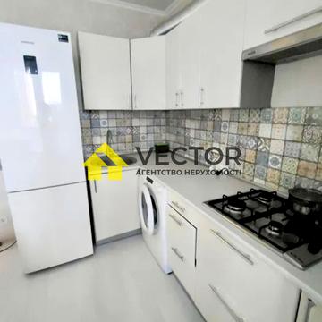 Геннадія Біліченка вул. (Петровського), 35