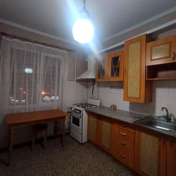 Харківська вул., 32