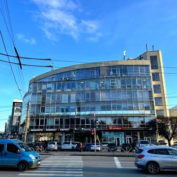 Зарічанська вул., 3/1