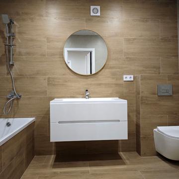 Будівельників вул., (Будинок 1)