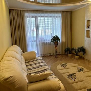 Золотогірська вул., 5