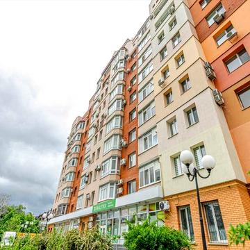 Небесної Сотні вул. (Леніна), 81