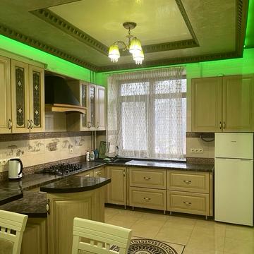 Степана Бандери вул., 21