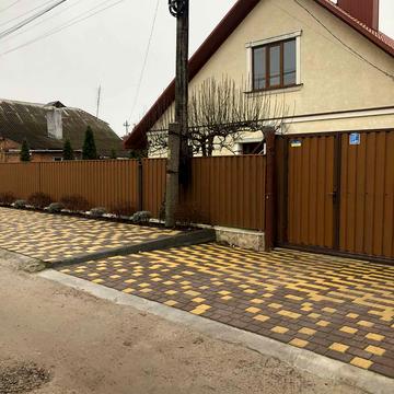 вул.Василя Сильвестрова