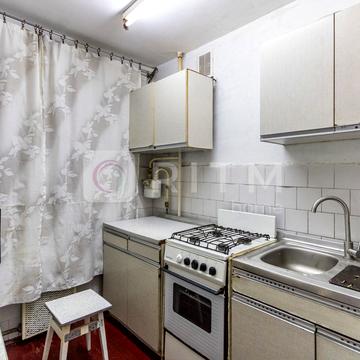 Івана Миколайчука вул., 17Б