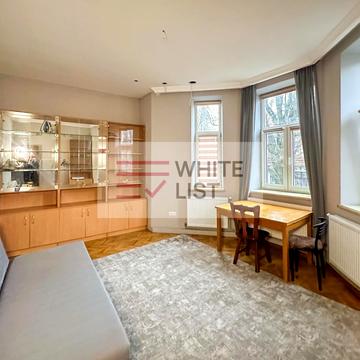 Олександра Баланецького вул., 3