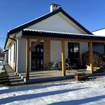 Центральна