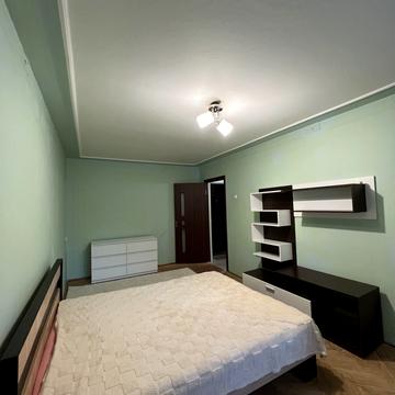 Наукова вул., 10